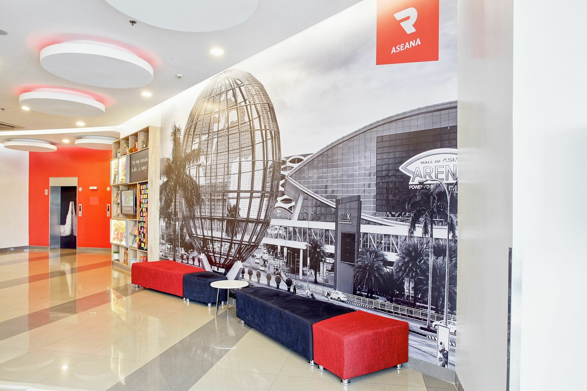 Red Planet Manila Aseana Hotel 3*