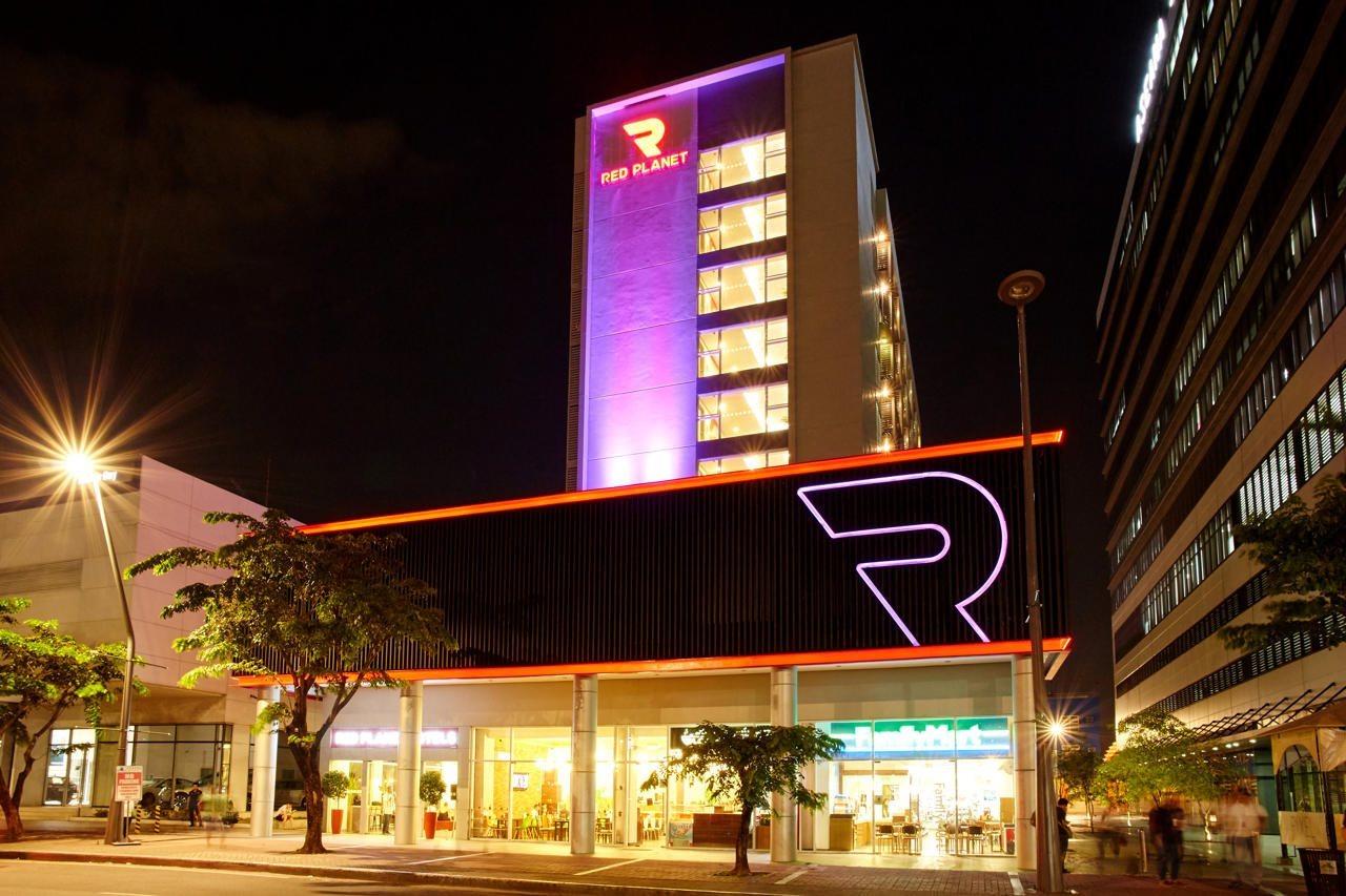 Red Planet Manila Aseana Hotel 3*
