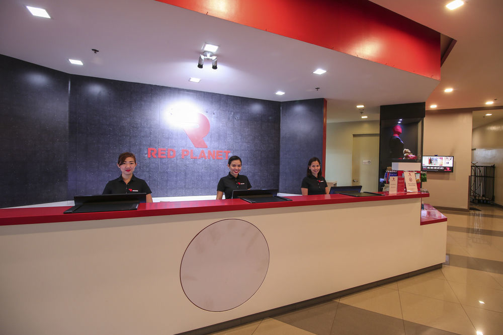 Hotel Red Planet Manila Aseana 3*